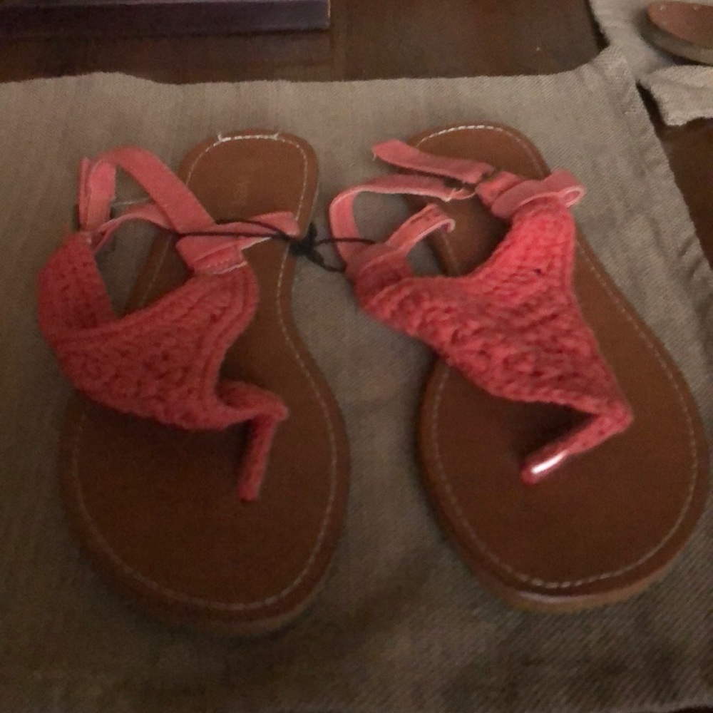 Wet seal sandals